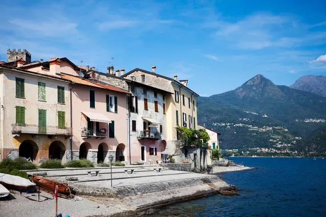 Castello di Rezzonico