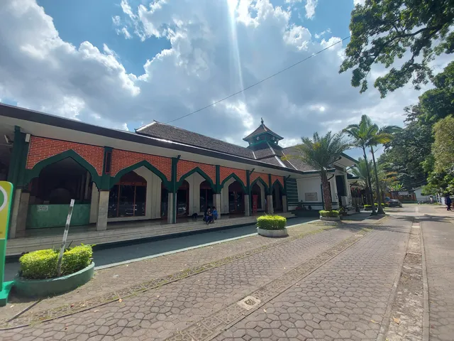 Masjid Besar Cipaganti