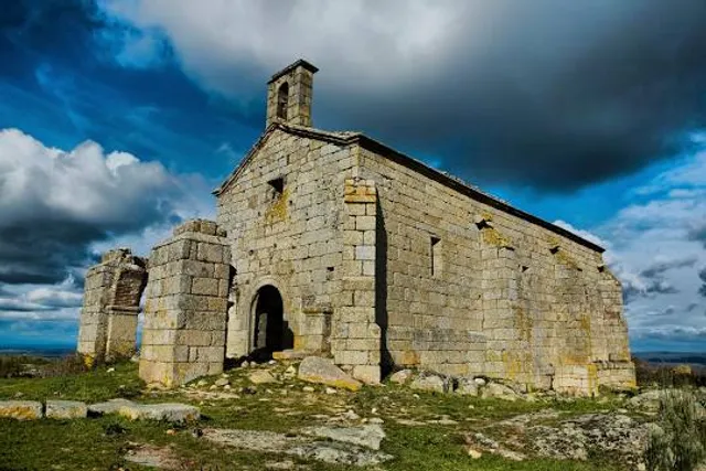 Ermita de Valbón