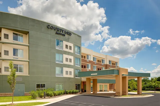 Courtyard by Marriott Detroit Farmington Hills