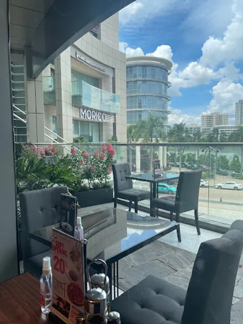 Basta Hiro - Crescent Mall