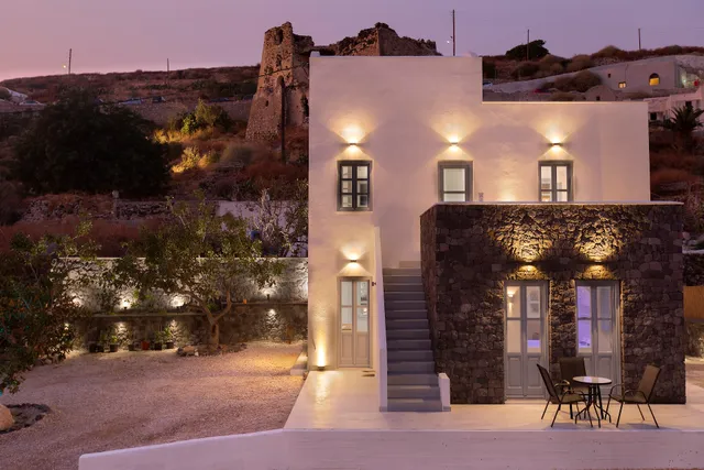 BlackStone Luxury Suites