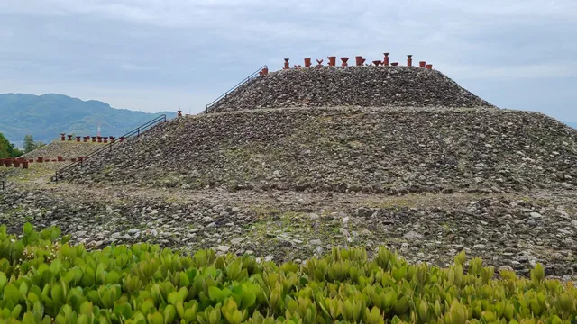 Yanai Chausuyama Tumulus