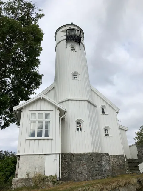 Høyevarde Fyrhotell