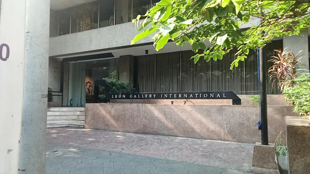 Leon Gallery