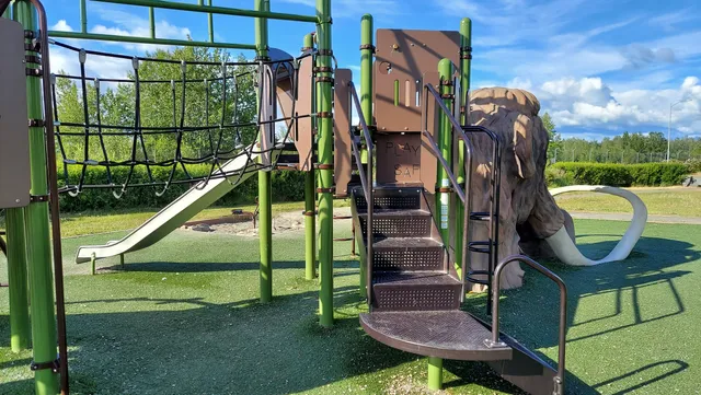 Suzan Nightingale McKay Park