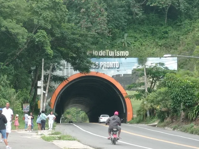 Túnel Puerto Plata — Santiago