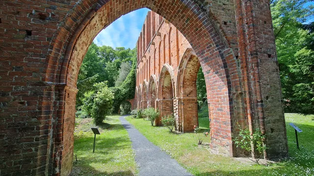 Klosterruine Hude (ehem.Zisterzienserkloster)