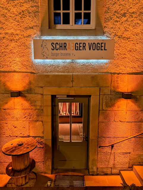 SCHRAEGER VOGEL burgerbraterei