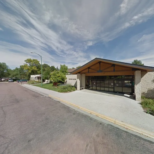 Terry Redlin Environmental Center / Discovery Center