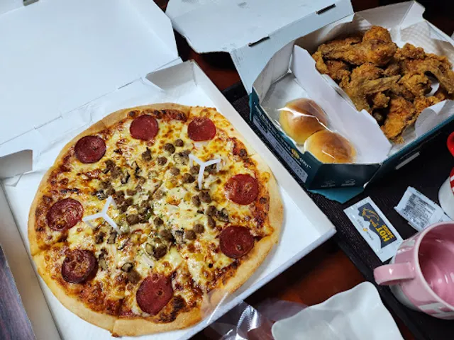 피자나라치킨공주 백운역점