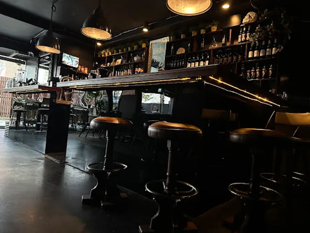 Croydon Lane Wine & Tapas Bar