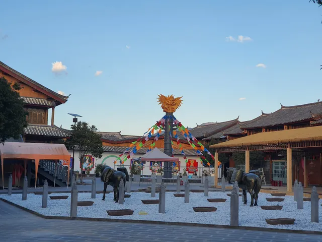 Lijiang Shuhe Ancient Town Wangchenju Inn