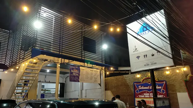 Teras Biru Food Court