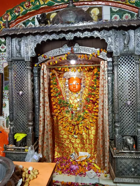 Purana Hanuman Mandir