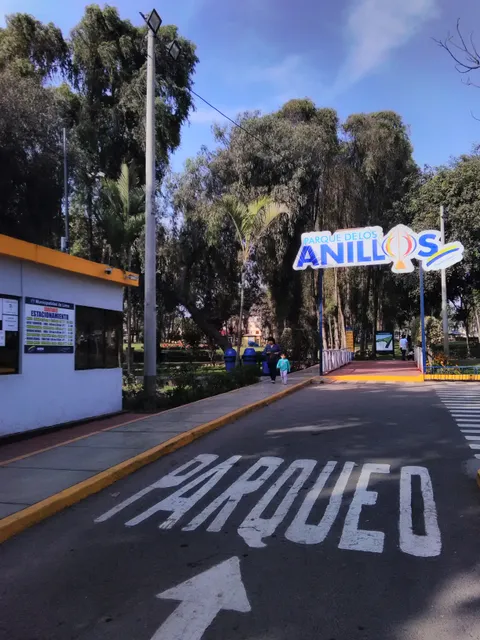 Anillos Park