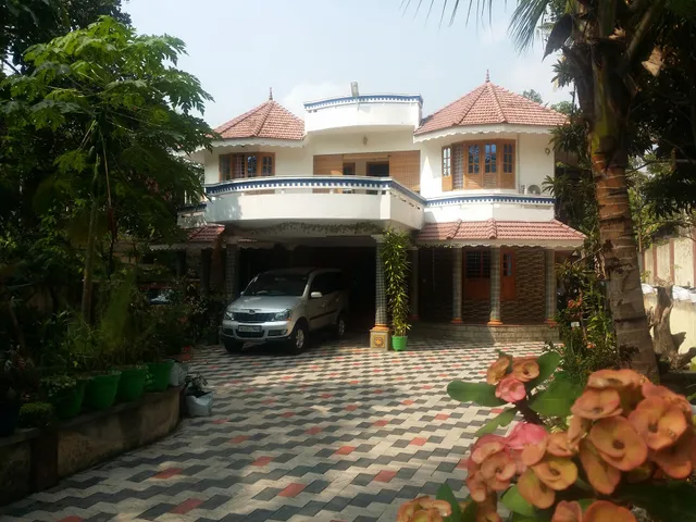 Grand Home to Stay in Thiruvalla kunnamthanam.