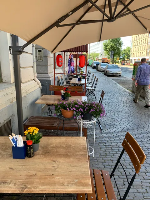 Hiroshi Sushi & Ramen