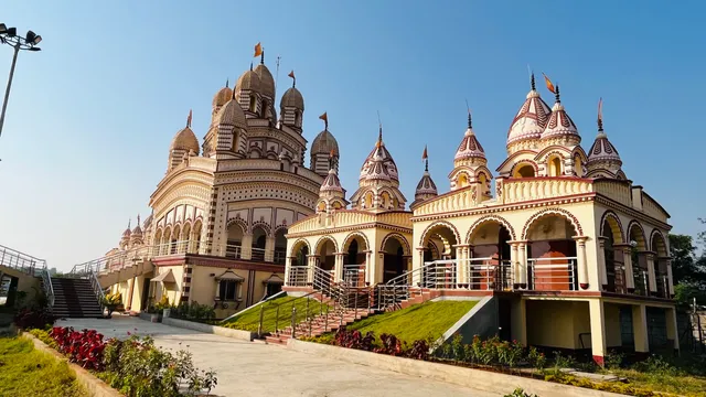 Swarna Shilpi Vivekananda Kali Mandir, Narkhuda