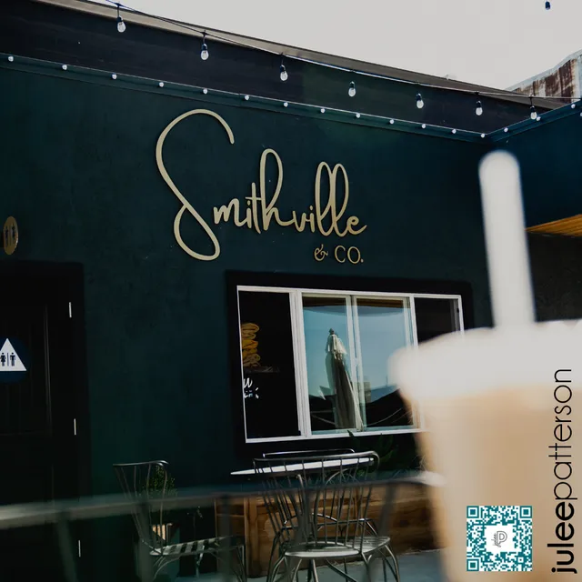 Smithville & Co