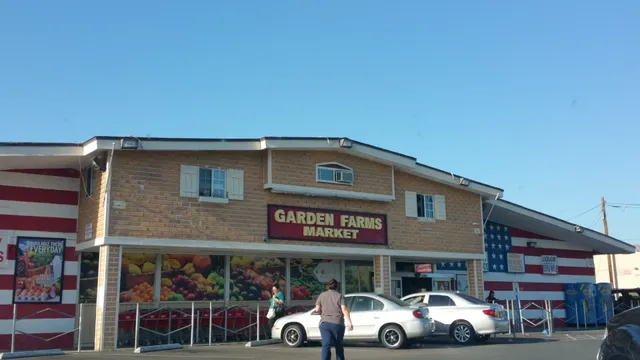 Garden Farms Market