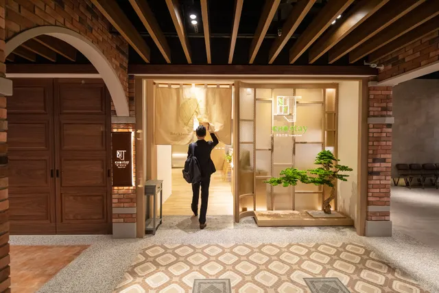 CHO Stay Capsule Hotel