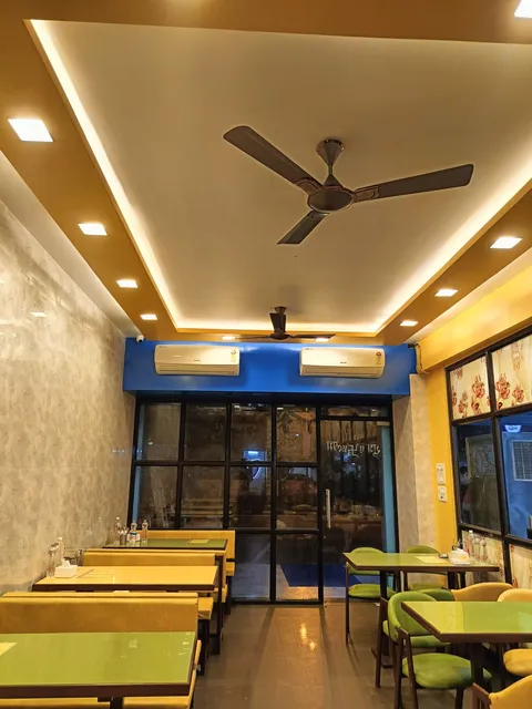 PUNJAB SE REFRESHMENTS