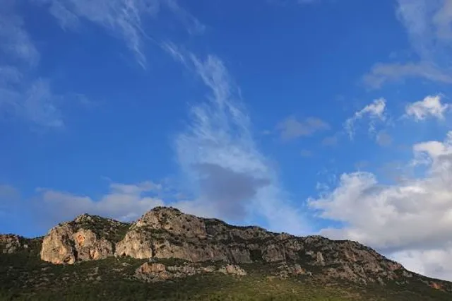 Sleeping Giant, Kaş
