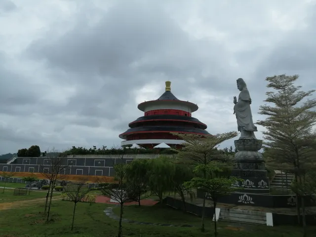 The Heaven Memorial Park 极乐山庄墓园