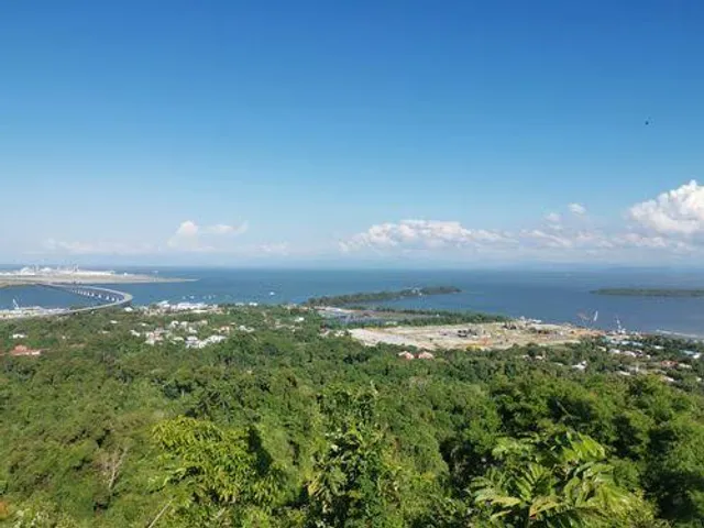 Bukit Tempayan Pisang