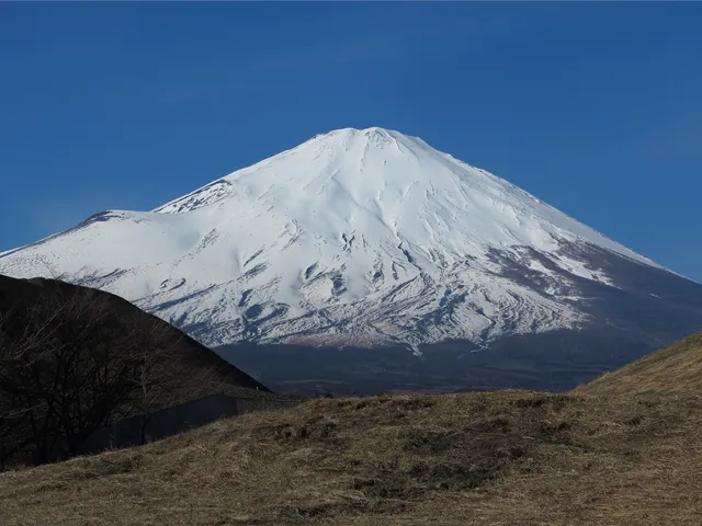 Subashiri Multipurpose Square