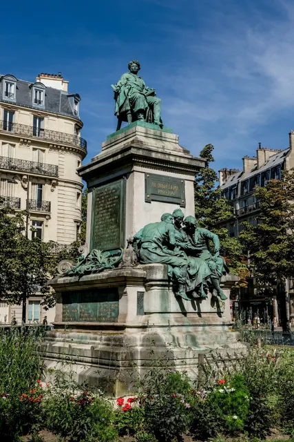 Monument to Alexandre Dumas