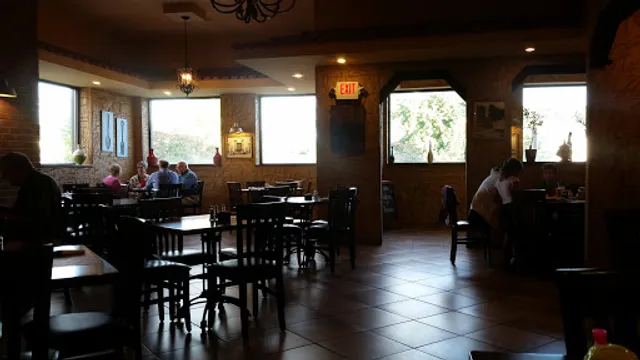 Paesano's Pizza (New Freedom)