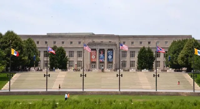 Center of Science and Industry (COSI)