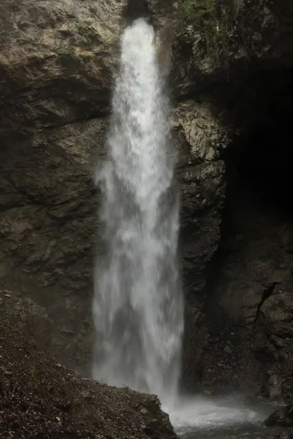 Grotte et Cascade de Seythenex