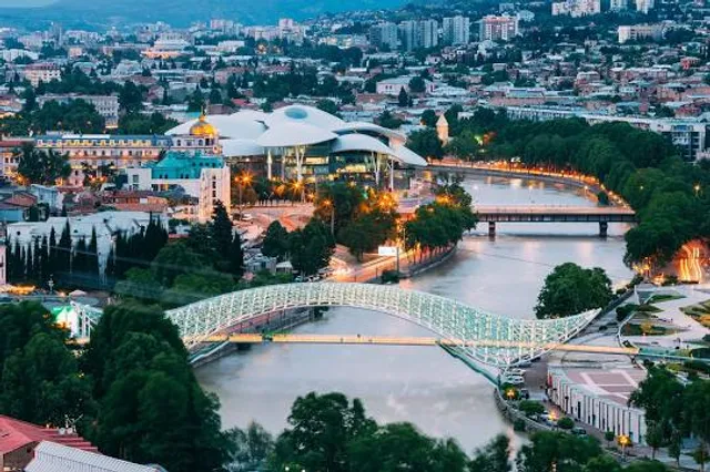 Nikoloz Baratashvili Bridge
