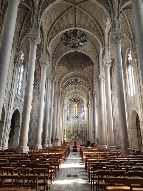 Église Notre-Dame des Victoires de Angers