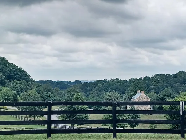 Hidden Hills Farm and Vineyard