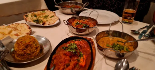 Saros Indian and Bangladeshi restaurant