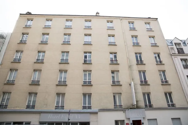 Hôtel Eiffel XV