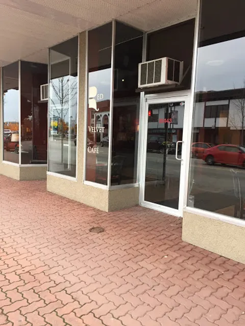 Red Velvet Cafe & Gifts