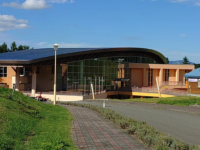 モヤヒルズ管理棟