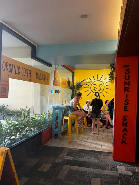 The Sunrise Shack - Waikiki