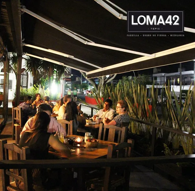 Loma 42