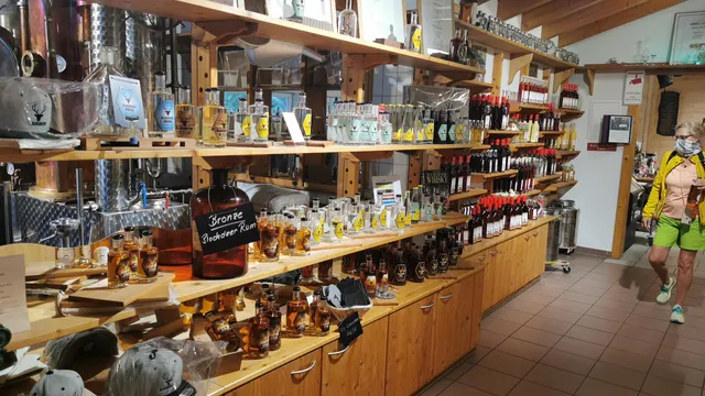 Schnapsmuseum In Erichs Schnapshäusle