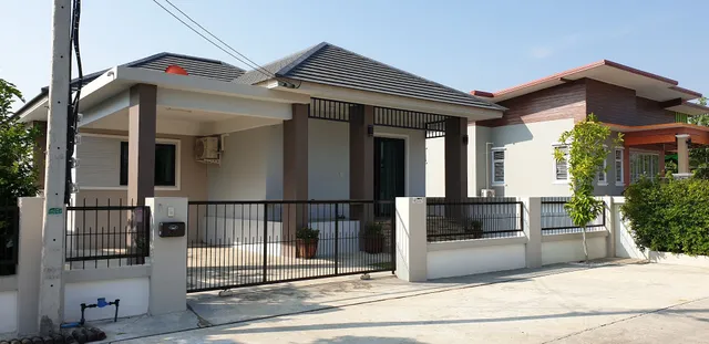 หมู่บ้านลัคกี้โฮม