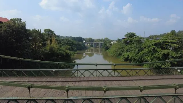 Punalur Suspension Bridge(thuuku palam)