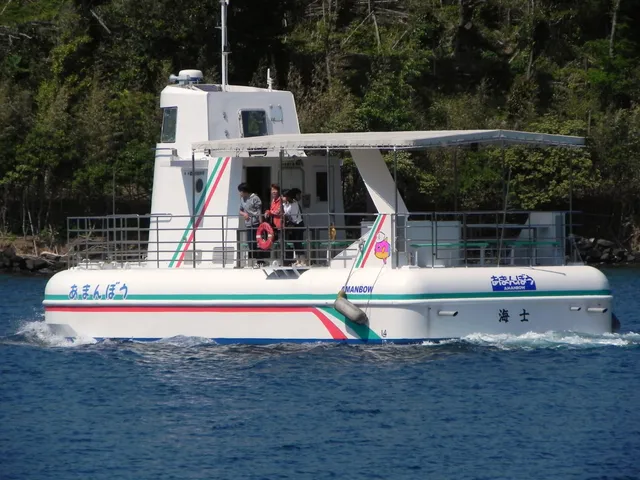 Underwater Viewing Boat AMANBOW