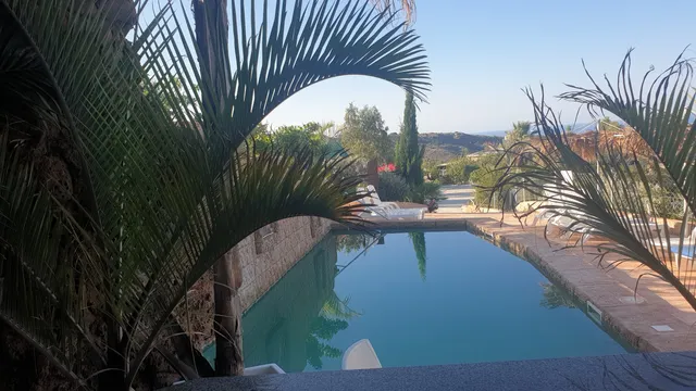 ADONIS Botanic Garden