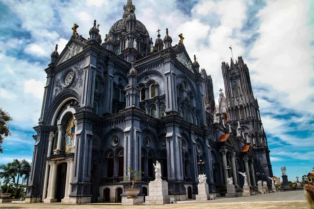 Bác Trạch Parish Church